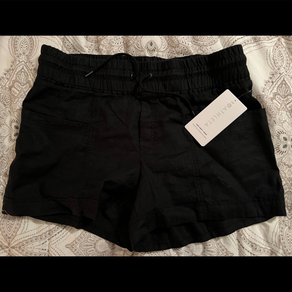 Athleta Women’s 4 inch linen shorts